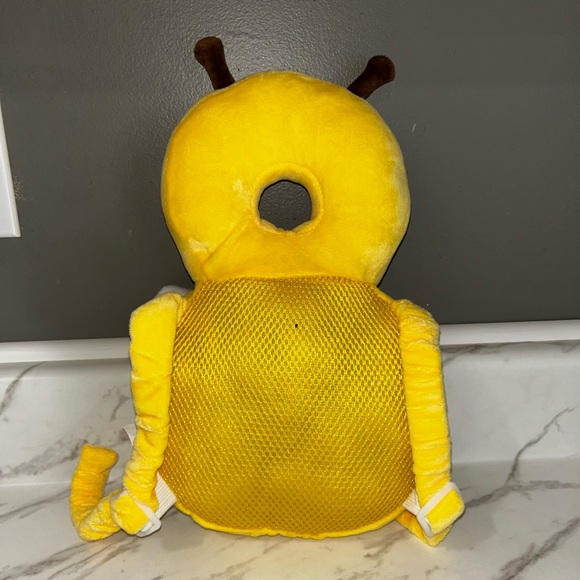 Bumblebee Walking Assist “Backpack” - Picture 2 of 2